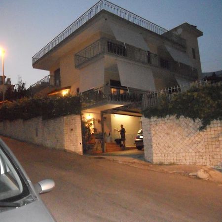 Villa Eleonora Formia Exterior foto