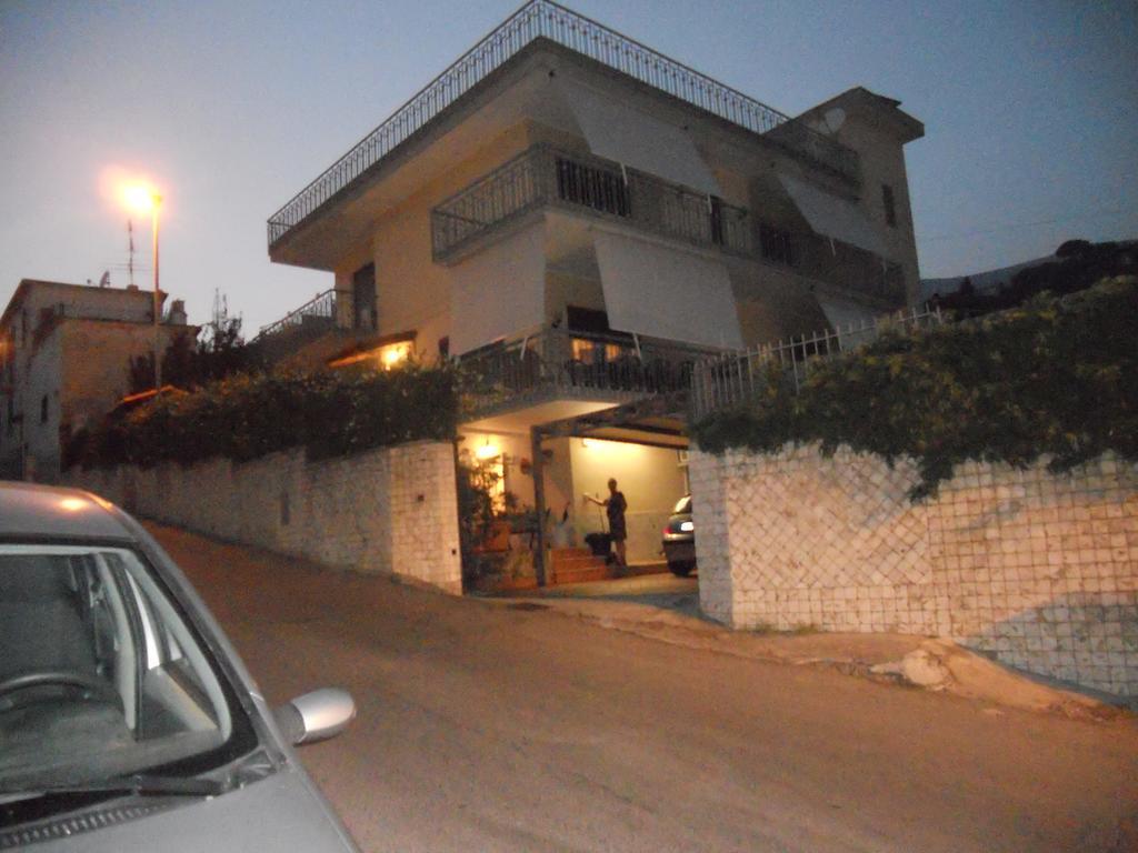 Villa Eleonora Formia Exterior foto