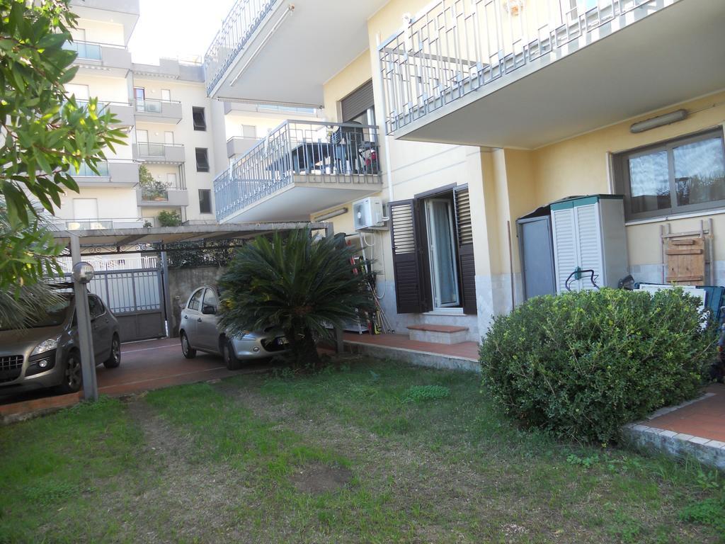 Villa Eleonora Formia Exterior foto