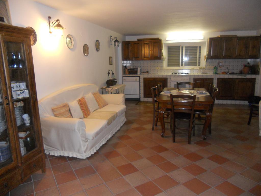 Villa Eleonora Formia Exterior foto