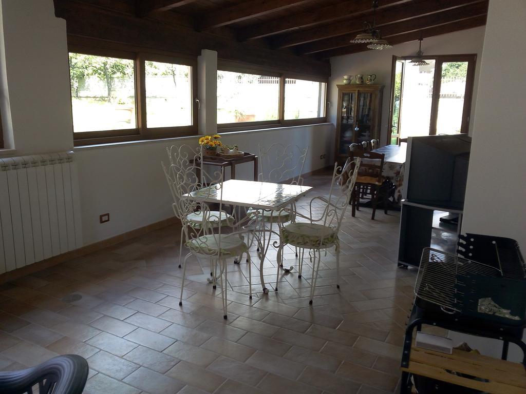 Villa Eleonora Formia Exterior foto